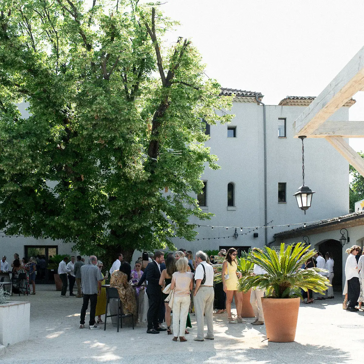 Organisation séminaire entreprise bouches du rhone - extérieurs aménagés pour les entreprises